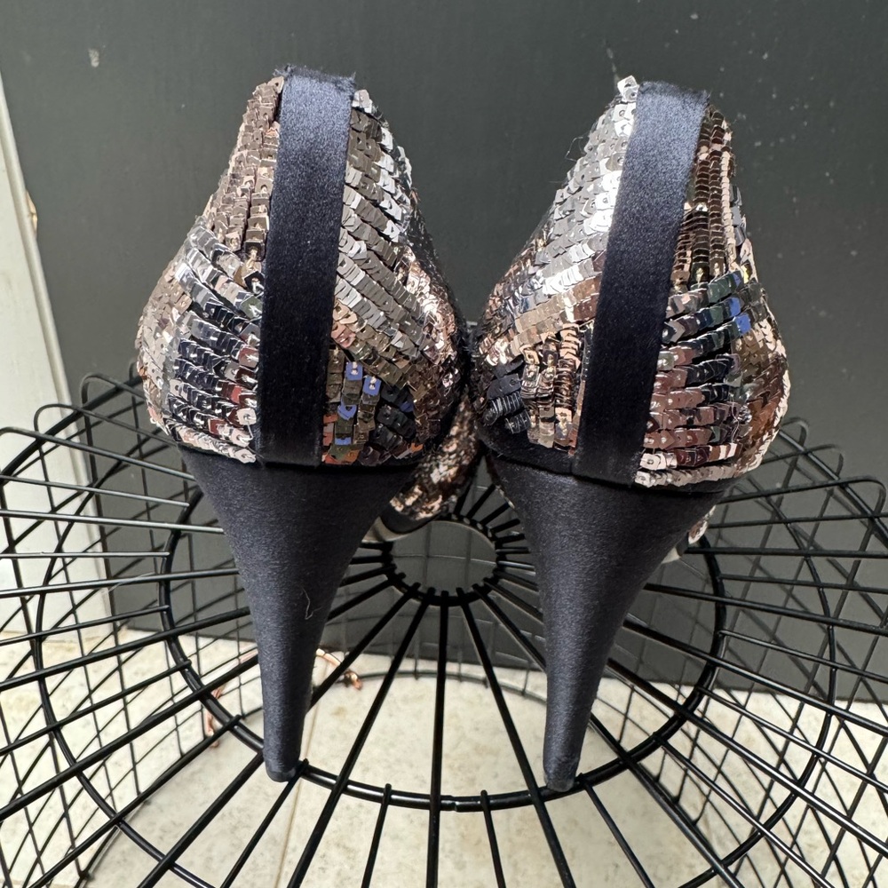 Salvatore Ferragamo Sequin Peep-Toe Heels - Navy and Metallic Size 9.5 - Picture 4 of 7